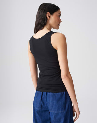 900 black;89