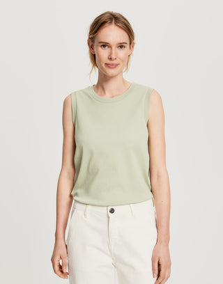 3057 pistachio;8