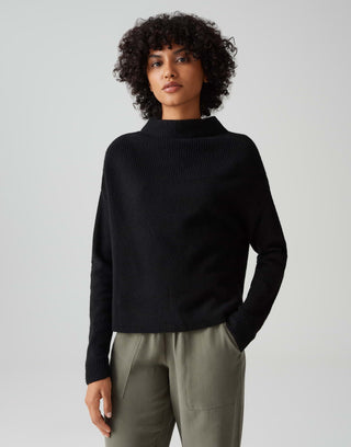 900 black;13