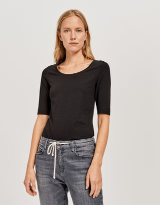 900 black;114