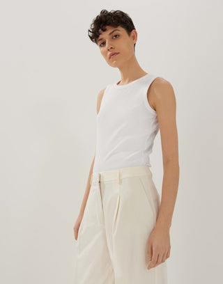 10 white;11