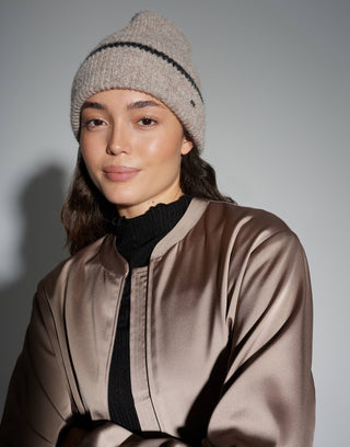 20022 warm taupe;2