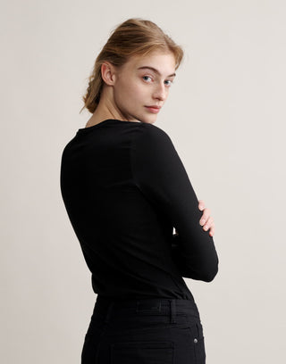 900 black;94