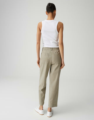 30042 pale olive;3