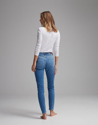 010 white;86