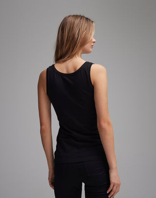 900 black;85