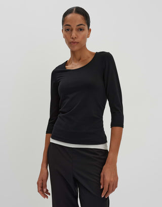 900 black;48