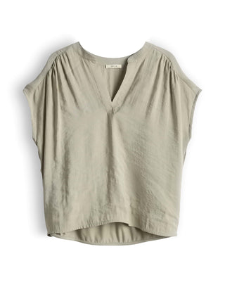 30042 pale olive;1