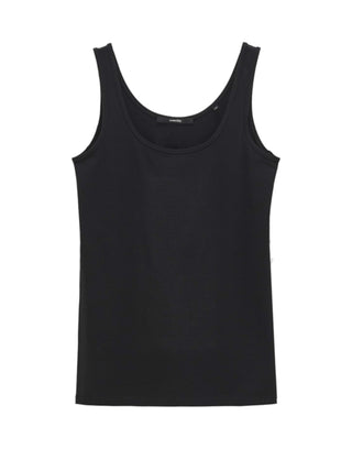 900 black;47
