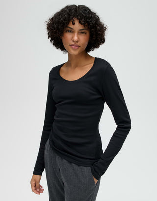 900 black;69