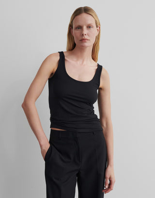 900 black;53
