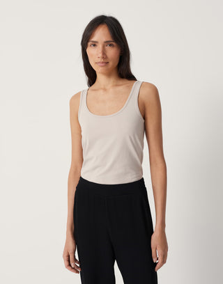 2063 beige;84