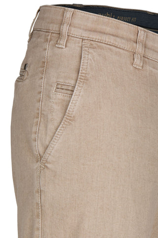 beige (22);3