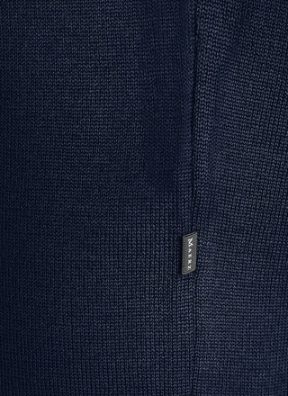 399 Navy;36