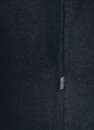595 Black;24