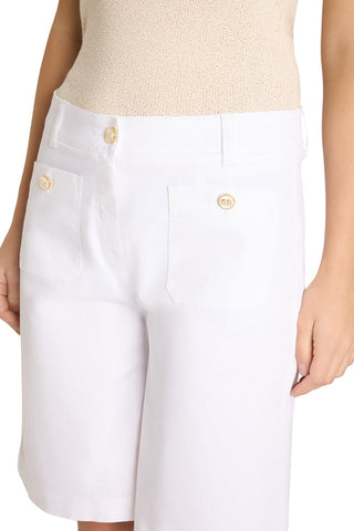 001 pure white;6