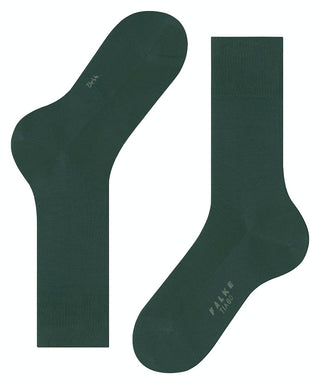 7441 hunter green;46