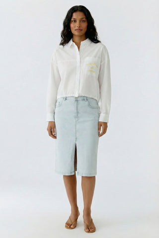 1002 optic white;2