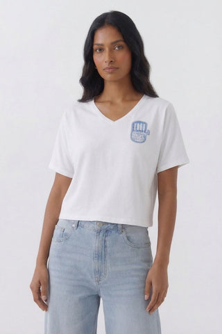 1002 optic white;4