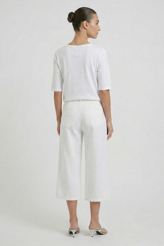 1002 optic white;5