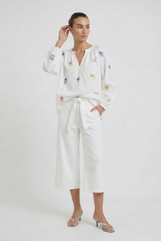 0103 white red;4