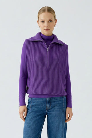 4374 amaranth purple;3