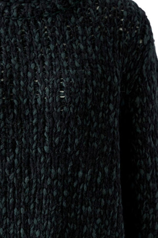 0996 black green;3
