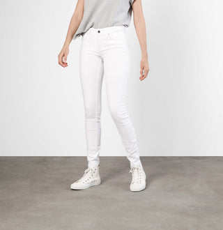 D010 white denim;11