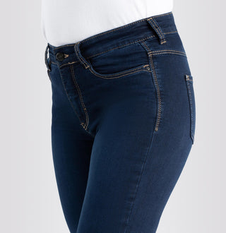 D826 dark washed;64