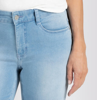 D491 basic bleached blue;31