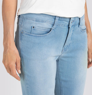 D491 basic bleached blue;38