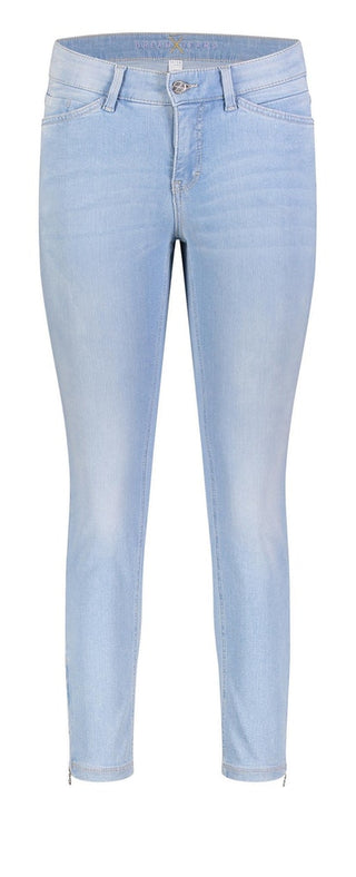 D427 summer blue wash;37