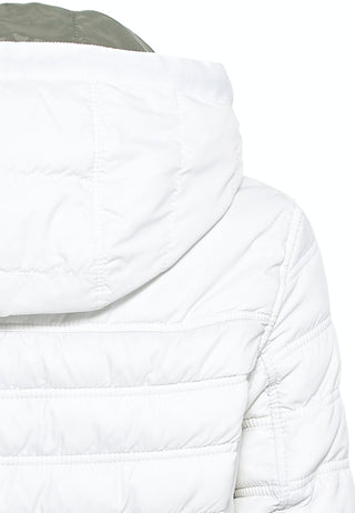 01 WHITE;7