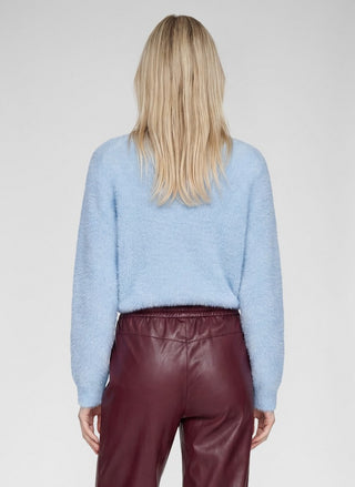 7305 PASTELLBLAU;4