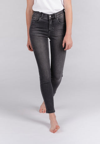 1258 grey used;17
