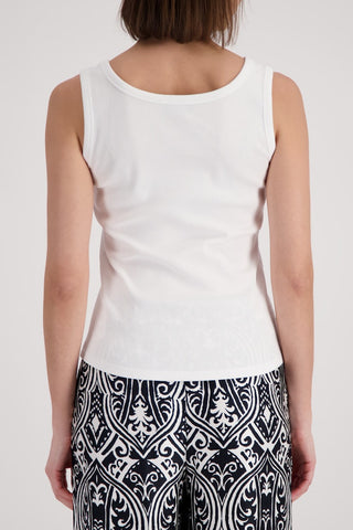 105 cream;3