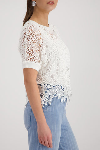 105 cream;8