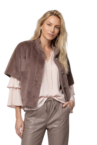 579 taupe;7