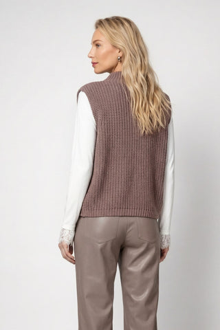 579 taupe;3