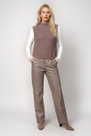 579 taupe;5