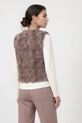 579 taupe;3