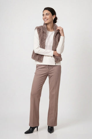 579 taupe;5