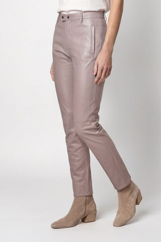 579 taupe;2