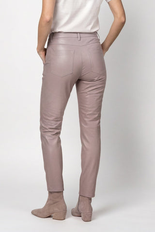579 taupe;3