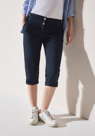 15512 universal blue;4