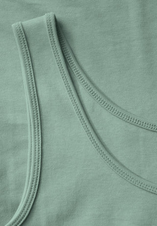 16695 matcha green;25