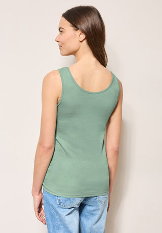 16695 matcha green;27