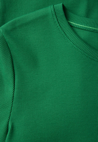 16522 garden green;8