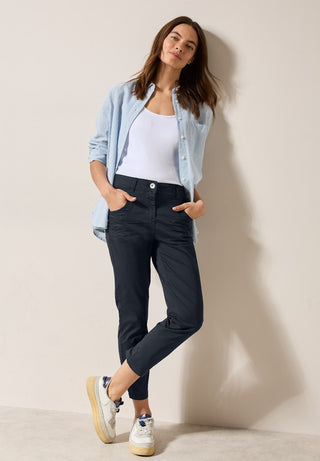 15512 universal blue;6