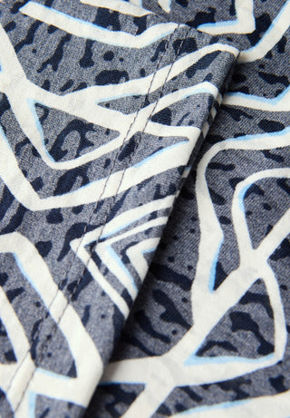 35512 universal blue;2